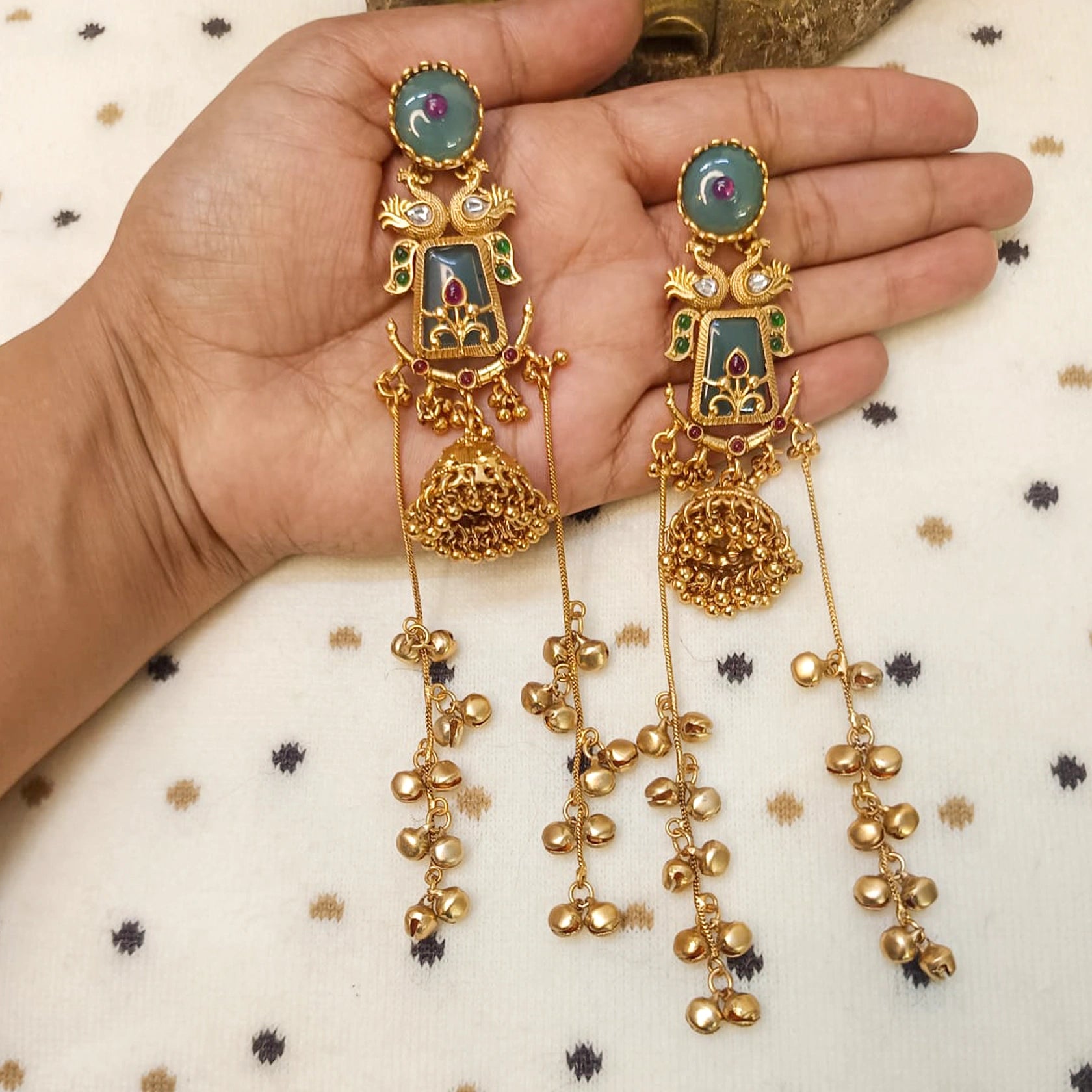 Kashmiri-Antique-Gold-Long-Jhumka