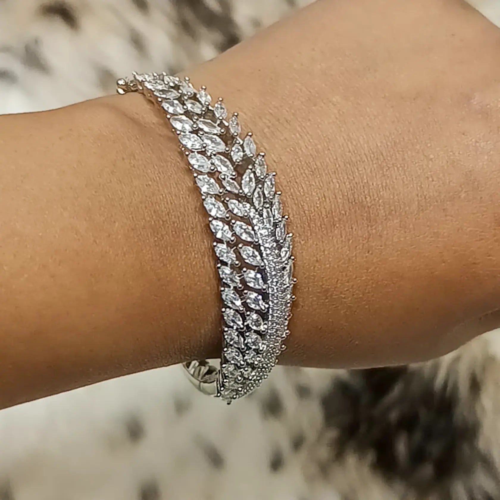 Cz-Silver-Alloy-Adjustable-Ad-Bracelet
