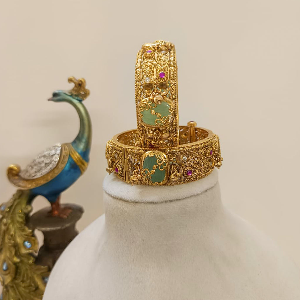 Antique-Gold-Rajwada-Kada