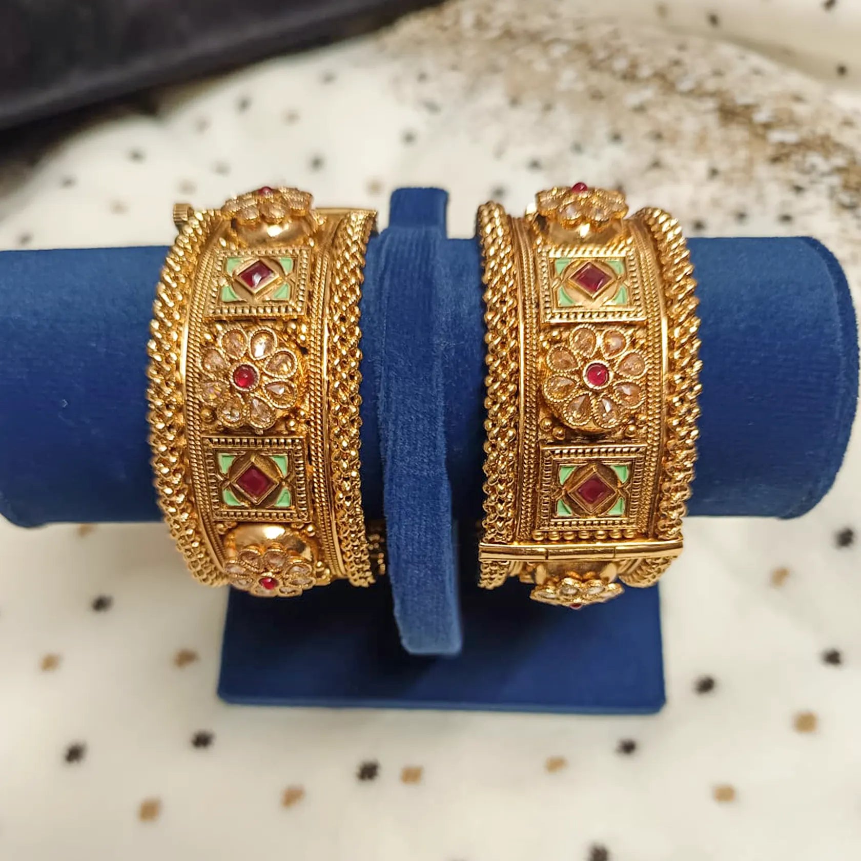 Real-Gold-Look-Antique-Polish-Polki-Adjustable-Kangan