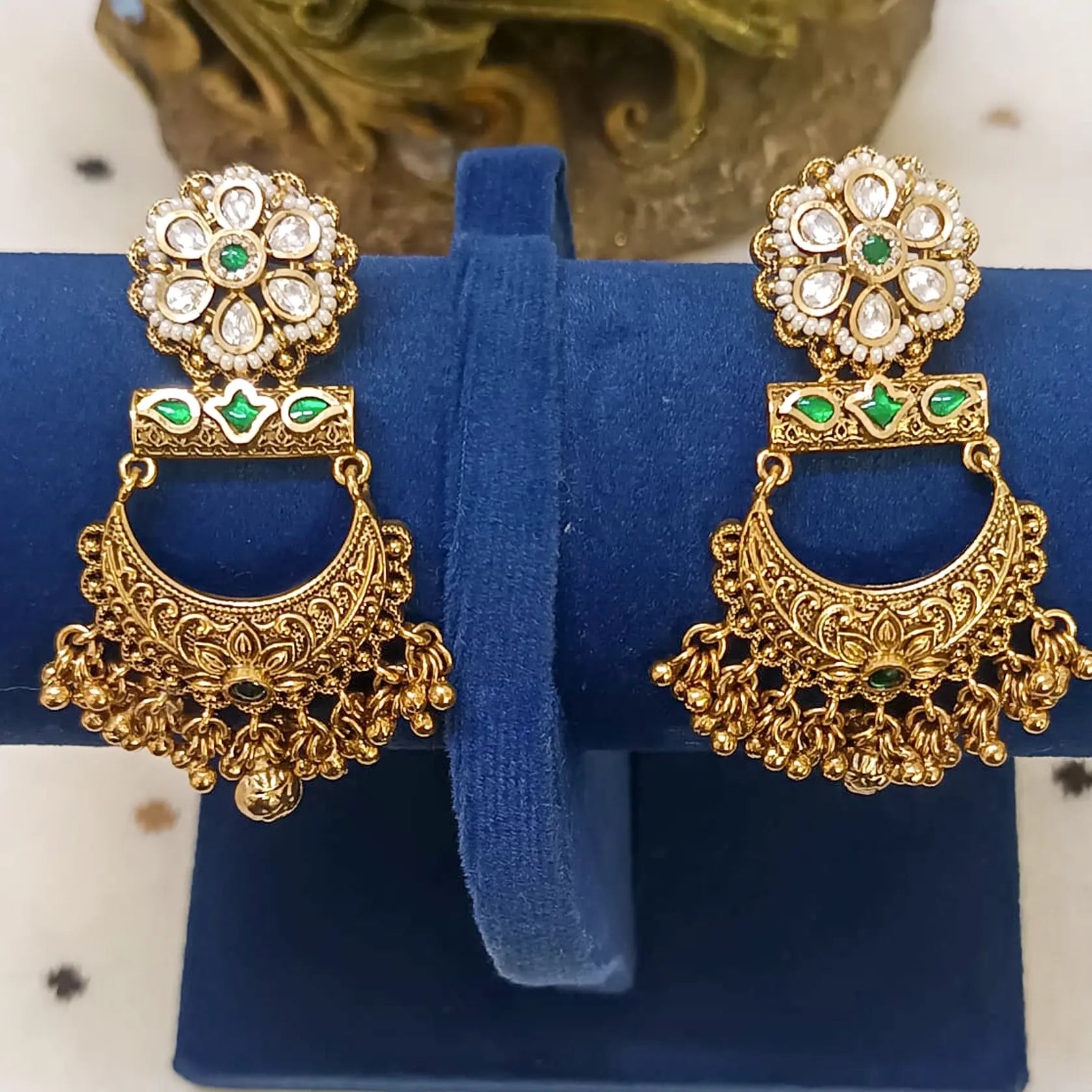 Antique-Gold-Polki-Chandbali-Earrings-1