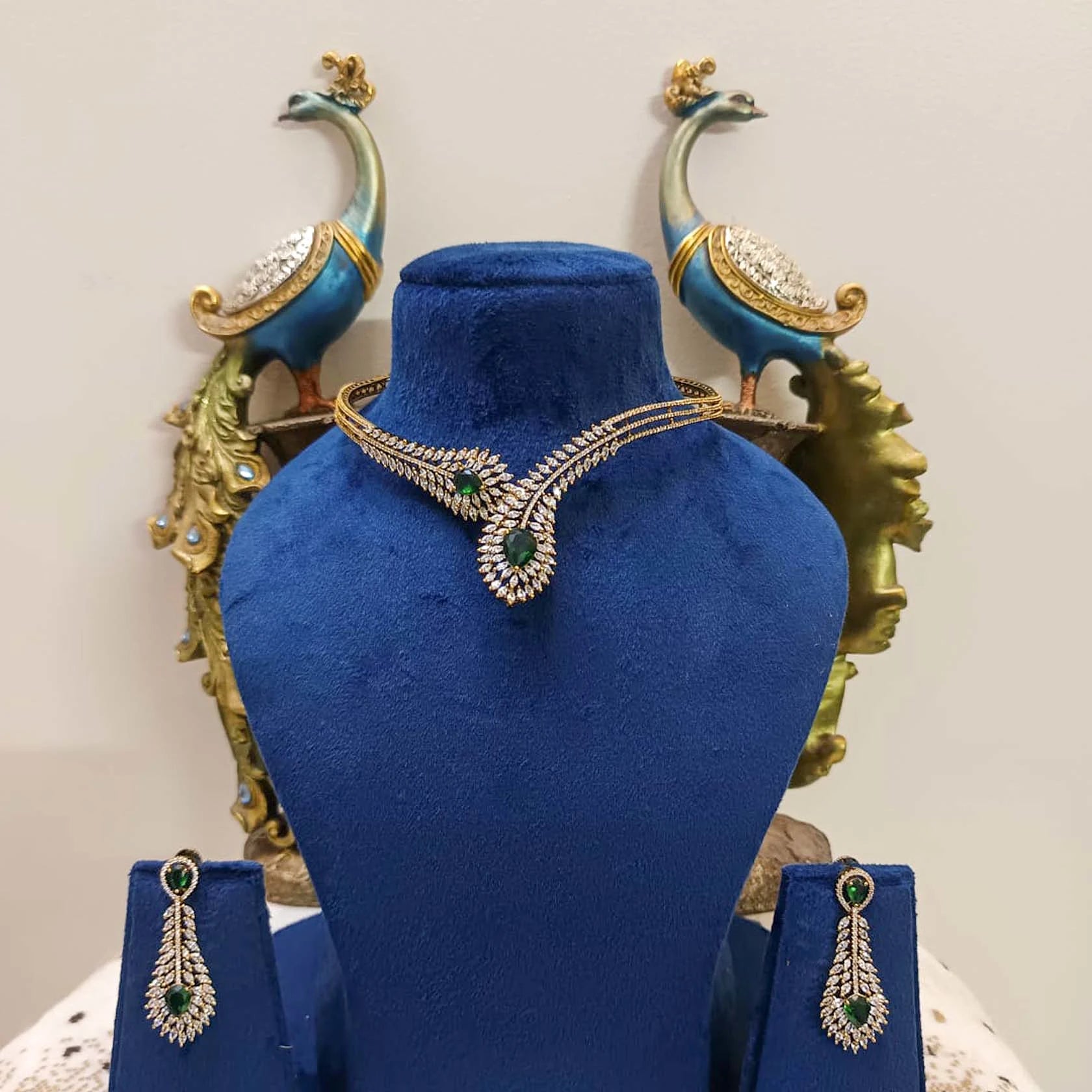 Antique-Mehndi-Polish-Hasli-Necklace-With-Green-Stone-Real-Look-Finish