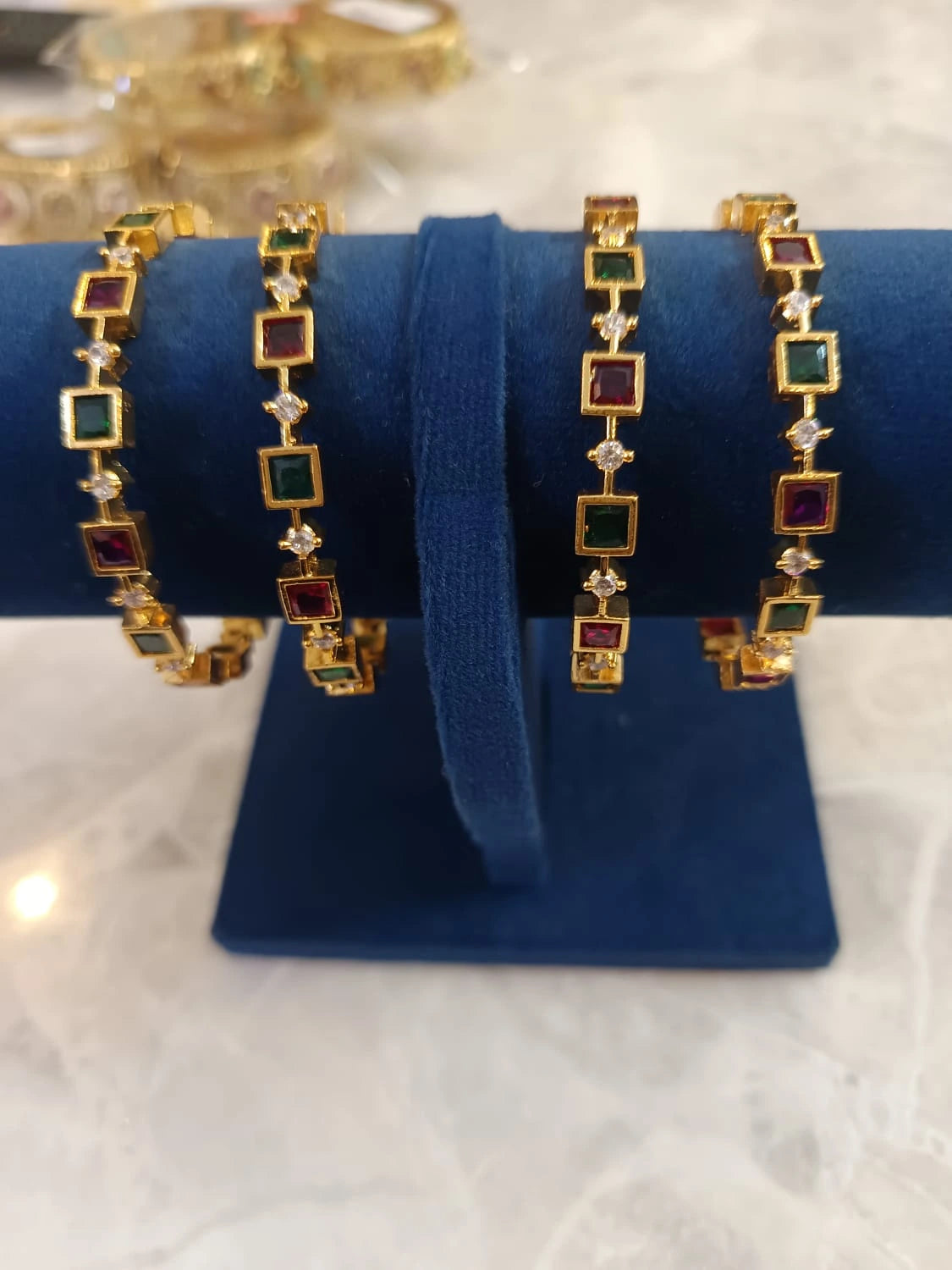 Ruby-Green-Gold-Finish-Polki-Kangan