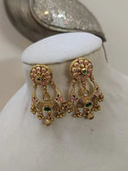 Antique-Gold-Polki-Chandbali
