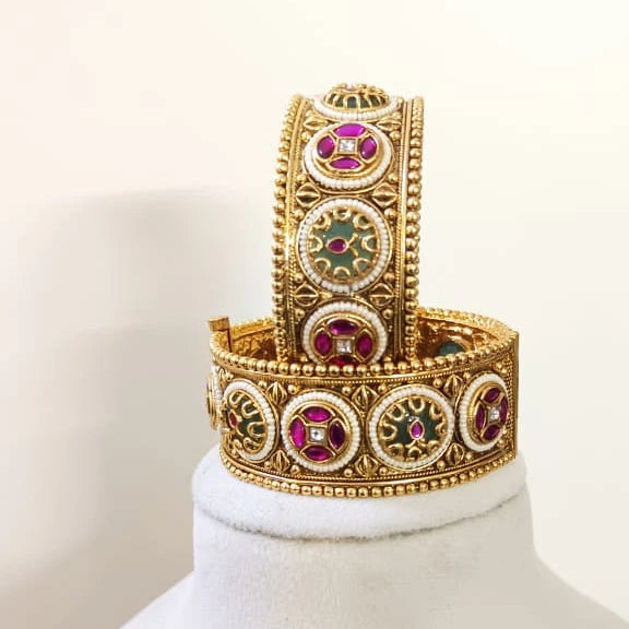 Antique-Gold-Finish-Polki-Kangan-Size-2-6