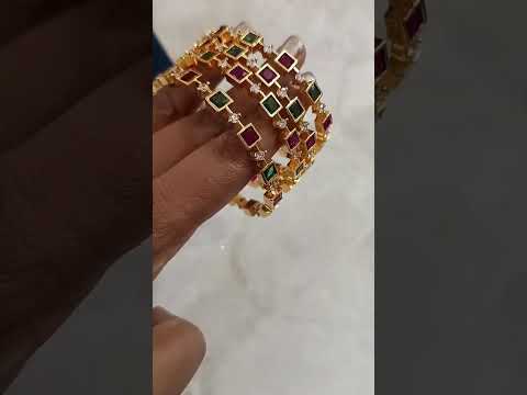 Ruby-Green-Gold-Finish-Polki-Kangan