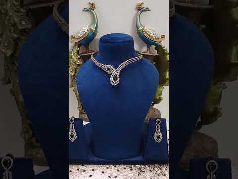 Antique-Mehndi-Polish-Hasli-Necklace-With-Green-Stone-Real-Look-Finish